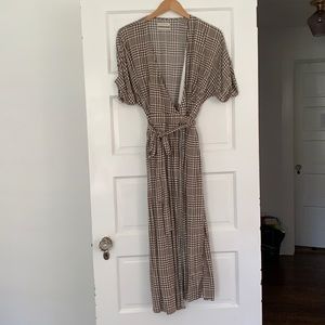 URBAN OUTFITTERS Maxi Wrap Dress